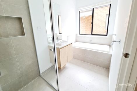 42 Broom Rd, Aintree, VIC 3336