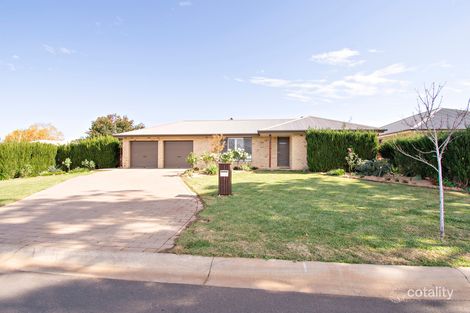 Property photo of 16 Durum Circuit Dubbo NSW 2830