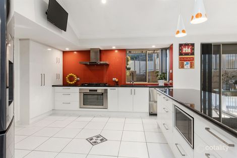 Property photo of 11 Palma Place Coogee WA 6166