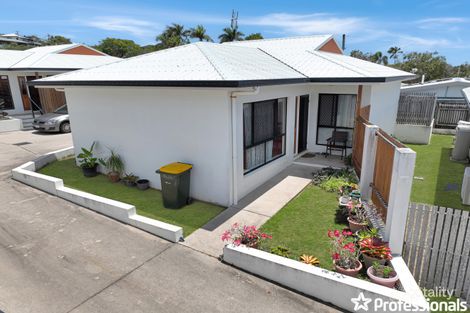 Property photo of 2/13 Queens Road Bowen QLD 4805