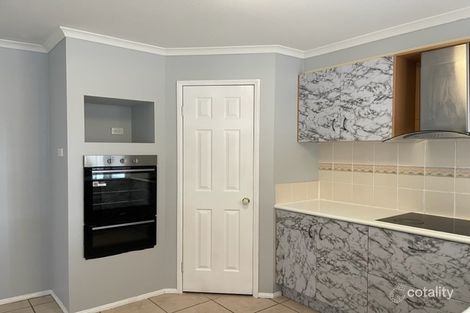 Property photo of 8 Coorong Place Parkinson QLD 4115