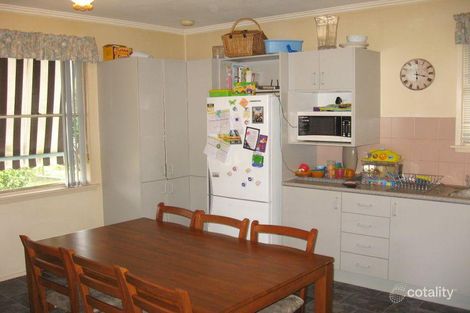 Property photo of 16 Davies Street Bairnsdale VIC 3875