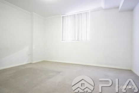 Property photo of 32/21-23 Cowper Street Parramatta NSW 2150