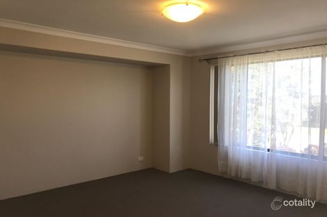 Property photo of 10 Donnelly Ramble Wanneroo WA 6065