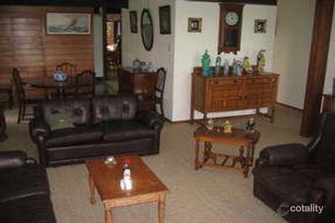Property photo of 76 Plantation Point Parade Vincentia NSW 2540