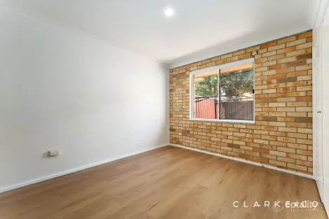 Property photo of 2/34 Wakehurst Crescent Metford NSW 2323