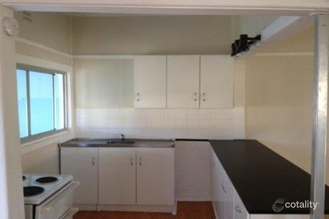 Property photo of 4 Arlunya Avenue Gorokan NSW 2263