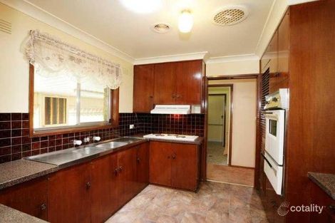 Property photo of 9 Nandina Avenue Lake Albert NSW 2650