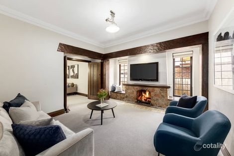 Property photo of 18 Valley View Road Glen Iris VIC 3146