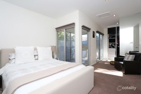 Property photo of 19 The Mews Preston VIC 3072