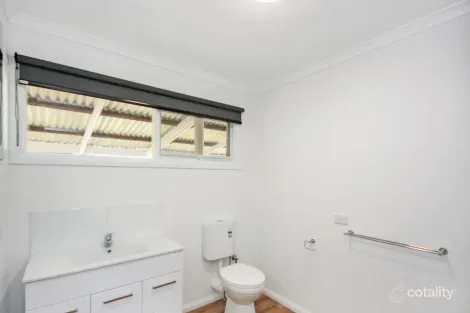 Property photo of 17 Tomkins Parade Benalla VIC 3672