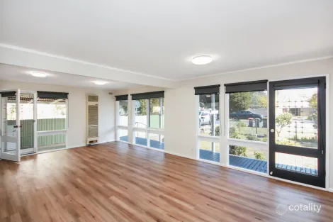 Property photo of 17 Tomkins Parade Benalla VIC 3672