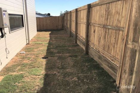 Property photo of 9 Ross Crescent Pimpama QLD 4209