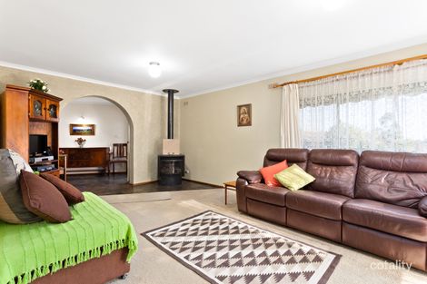 Property photo of 36 Bennett Street Drouin VIC 3818
