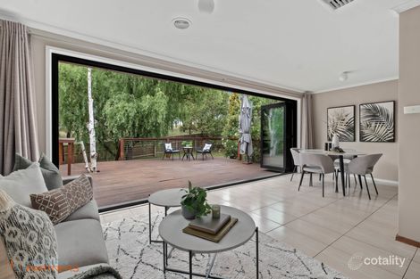 Property photo of 26 Churchill Way Gordon ACT 2906