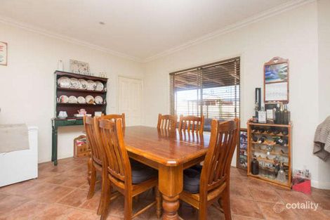 Property photo of 14 Dawn Avenue Gol Gol NSW 2738