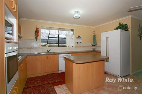 Property photo of 19 Chatham Close Cranbourne East VIC 3977