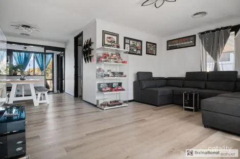 Property photo of 6 McGrath Street West Bathurst NSW 2795