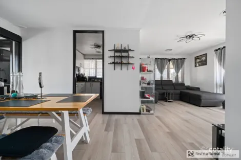 Property photo of 6 McGrath Street West Bathurst NSW 2795