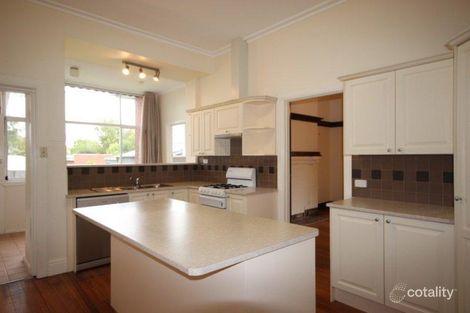 Property photo of 47 Robert Street Bentleigh VIC 3204
