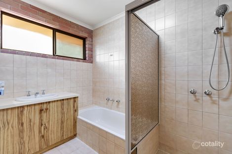 Property photo of 8 Hampton Court Red Cliffs VIC 3496