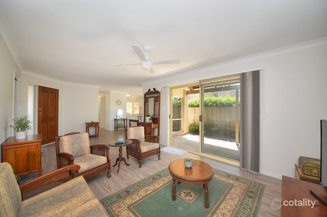 Property photo of 2/28 Fifth Avenue Palm Beach QLD 4221