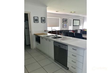 Property photo of 43 Riviera Drive Hillside VIC 3037