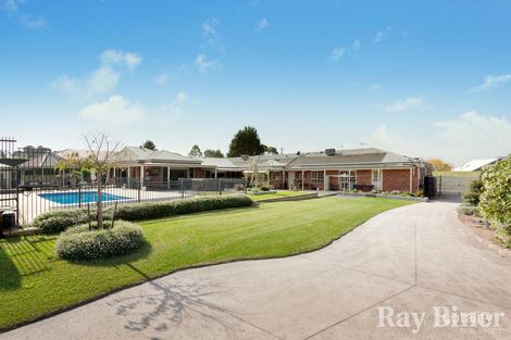 Property photo of 1 Welburn Place Greenvale VIC 3059