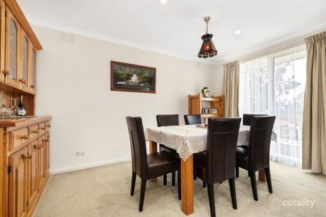 Property photo of 10 Coombah Court Mooroolbark VIC 3138