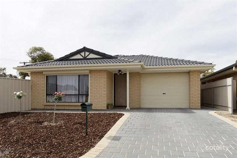 2 Dorothea St, Christies Beach, SA 5165