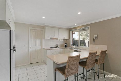 Property photo of 28 Albert Place Dingley Village VIC 3172
