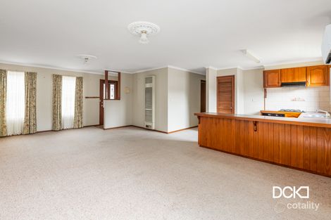 Property photo of 2/5 Pittaway Street Kangaroo Flat VIC 3555