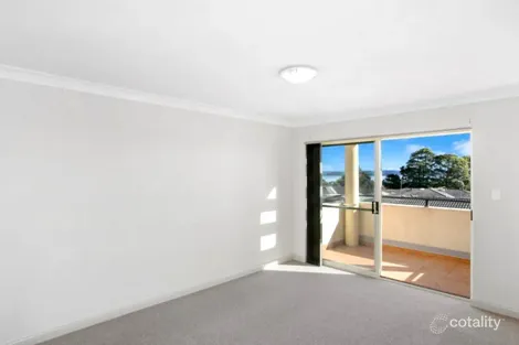 Property photo of 4/23-25 Archbold Road Long Jetty NSW 2261
