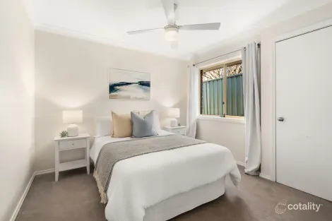 Property photo of 10 Poplar Close Springfield NSW 2250