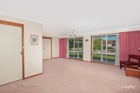 Property photo of 52 Rischbieth Crescent Gilmore ACT 2905