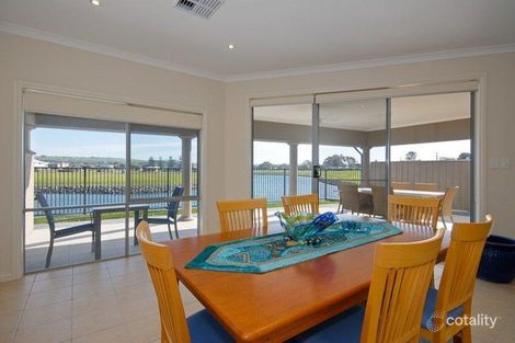 Property photo of 2 Strathmore Court Victor Harbor SA 5211