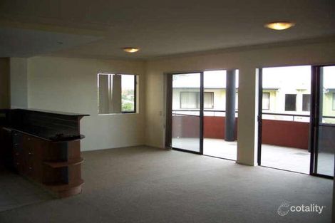 Property photo of 28/70 Norman Crescent Norman Park QLD 4170