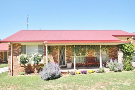 5/2-4 Cowper St, Young, NSW 2594