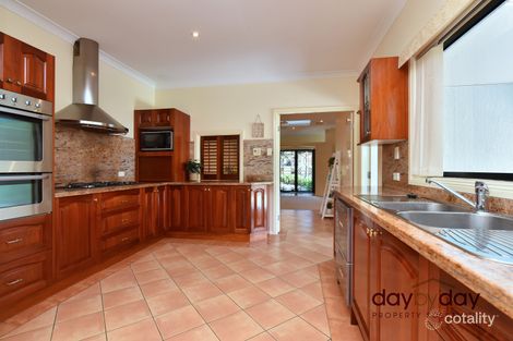 Property photo of 8 Stirling Crescent Fletcher NSW 2287