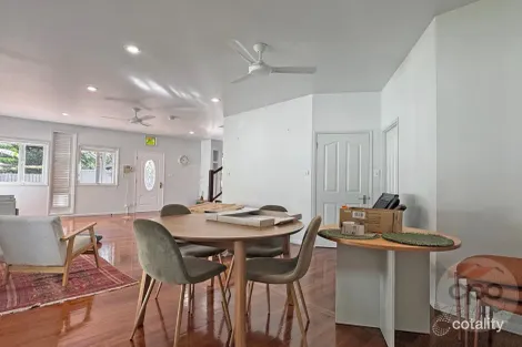179 Jensen St, Whitfield, QLD 4870