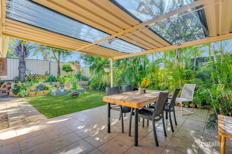 Property photo of 2/23 Artists Avenue Oxenford QLD 4210