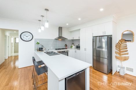 Property photo of 4 Leeway Loop Alkimos WA 6038