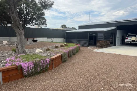 Property photo of 30 Tea Tree Court Coffin Bay SA 5607