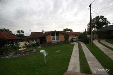 8 Warner Cres, Klemzig, SA 5087