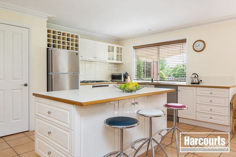 Property photo of 6 Cleveland Close Narre Warren North VIC 3804