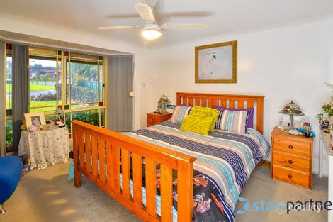 Property photo of 40 Crommelin Crescent St Helens Park NSW 2560
