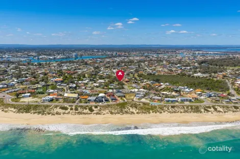 6 ROSE ST, HALLS HEAD, WA 6210