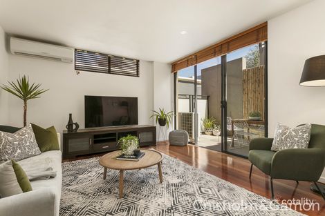 Property photo of 17/129-133 Ormond Esplanade Elwood VIC 3184