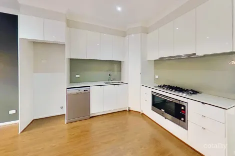 Property photo of 34 Euphoria Street Craigieburn VIC 3064