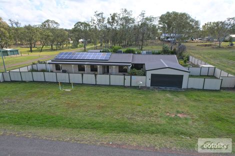 65 White St, Pratten, QLD 4370